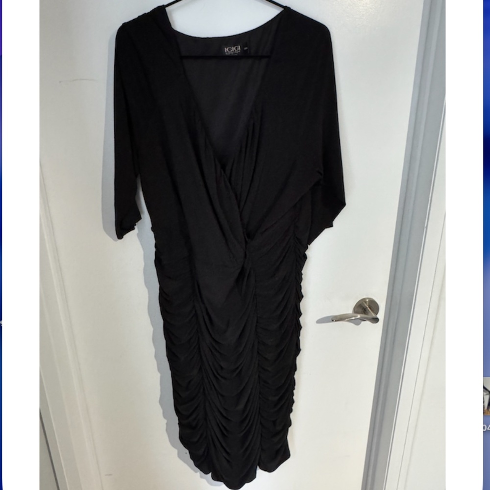 Igigi - Black dress with elbow length sleeves 22/24